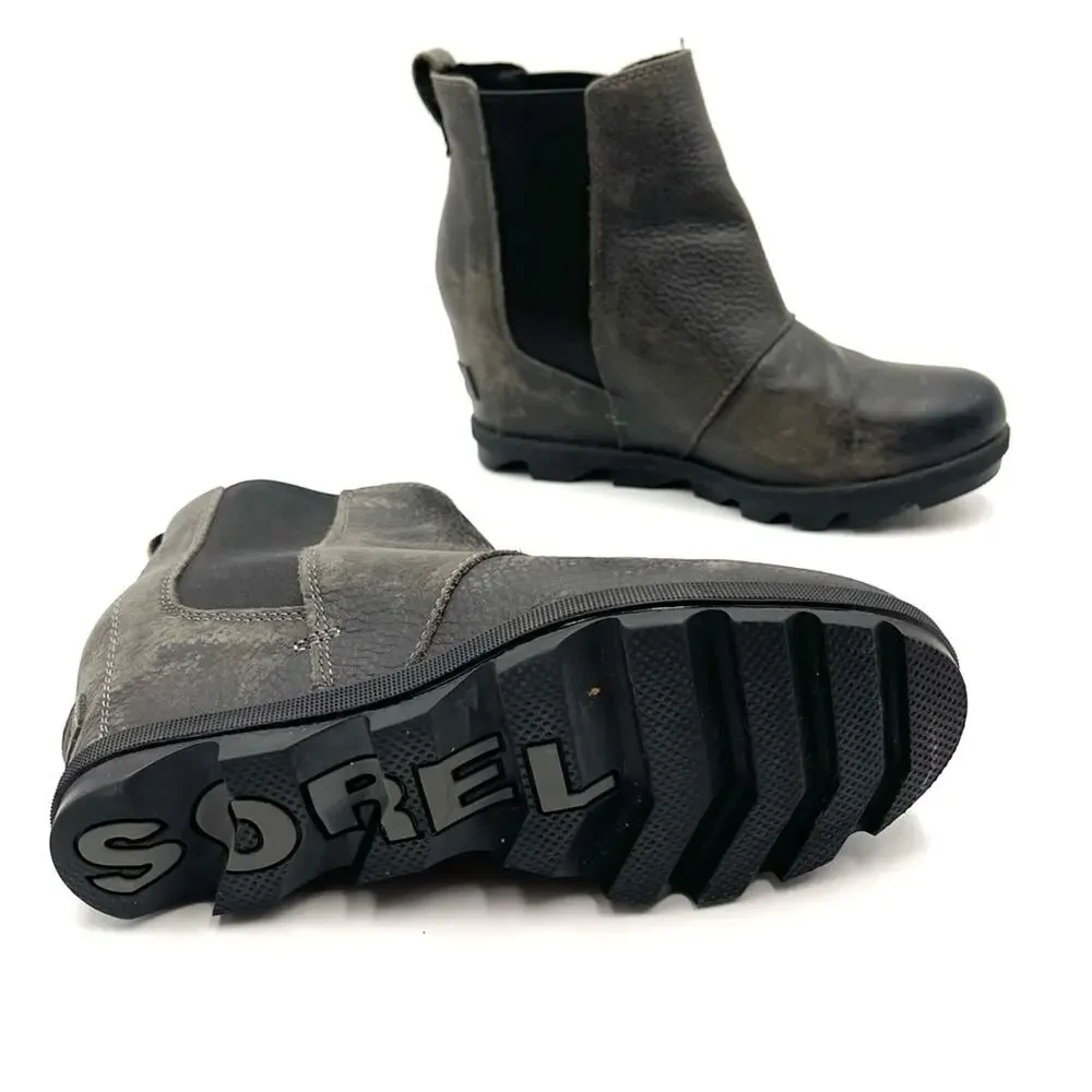 NWOT - SOREL WOMEN'S JOAN OF ARCTIC™ WEDGE II CHELSEA BOOTIE size 8.5